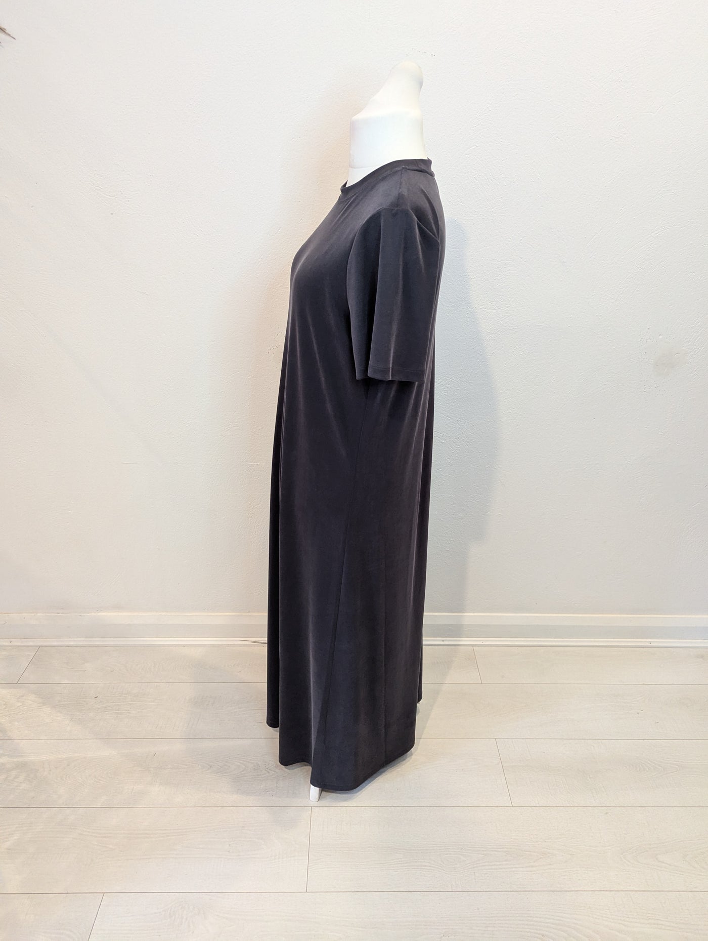 Autograph Grey Ribbed Maxi 16