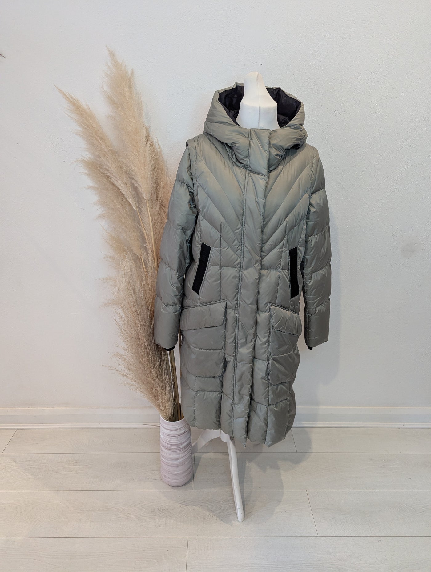 Creenstone khaki puffa coat 16