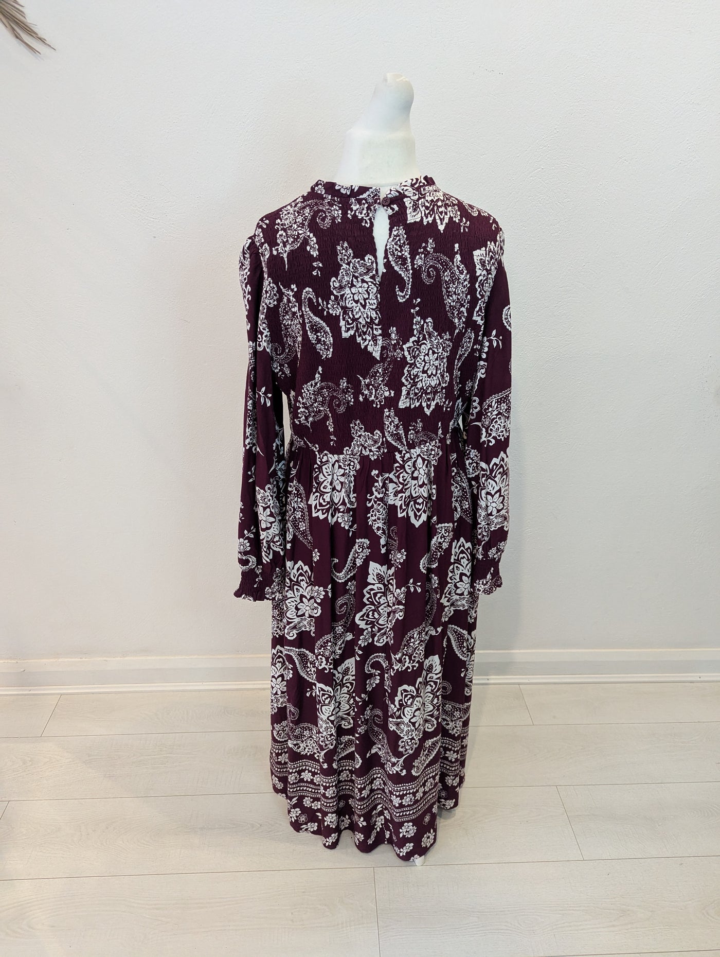 Finery Burgundy Paisley Dress 16 NWT 