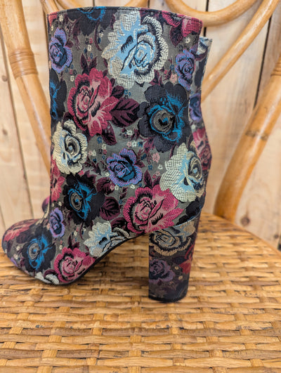 Dune Floral Boots 7