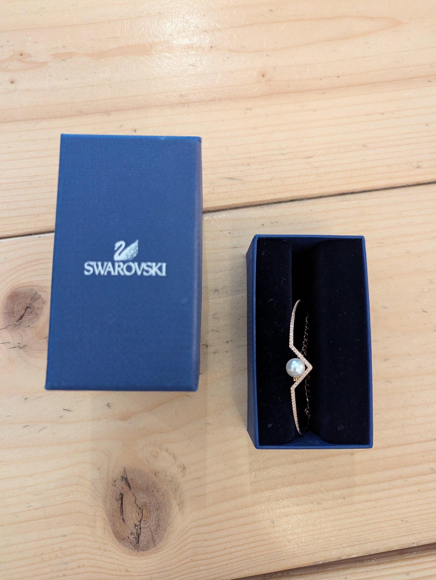 Swarovski Pearl Bracelet