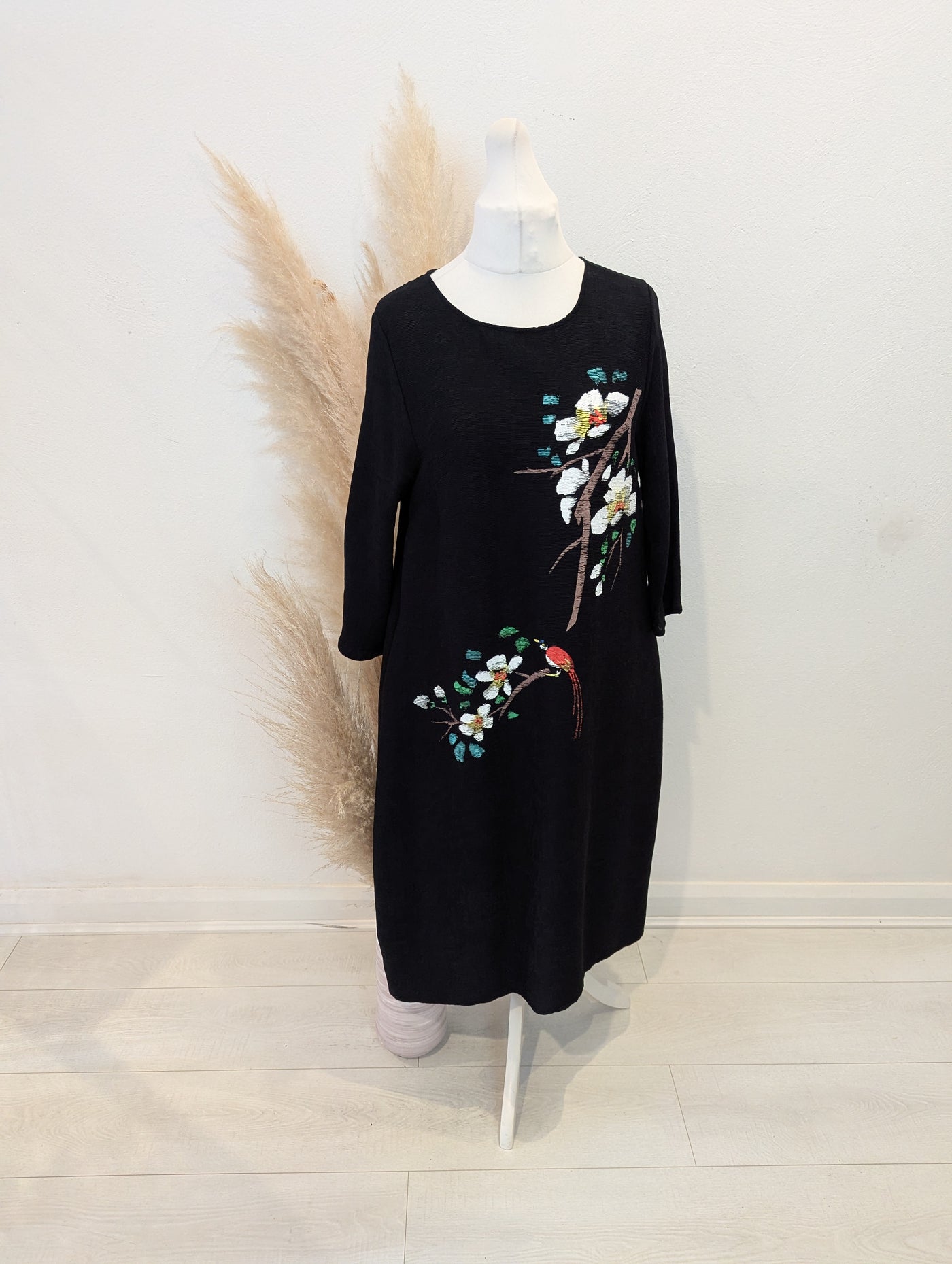 Lafan black hand painted dress L