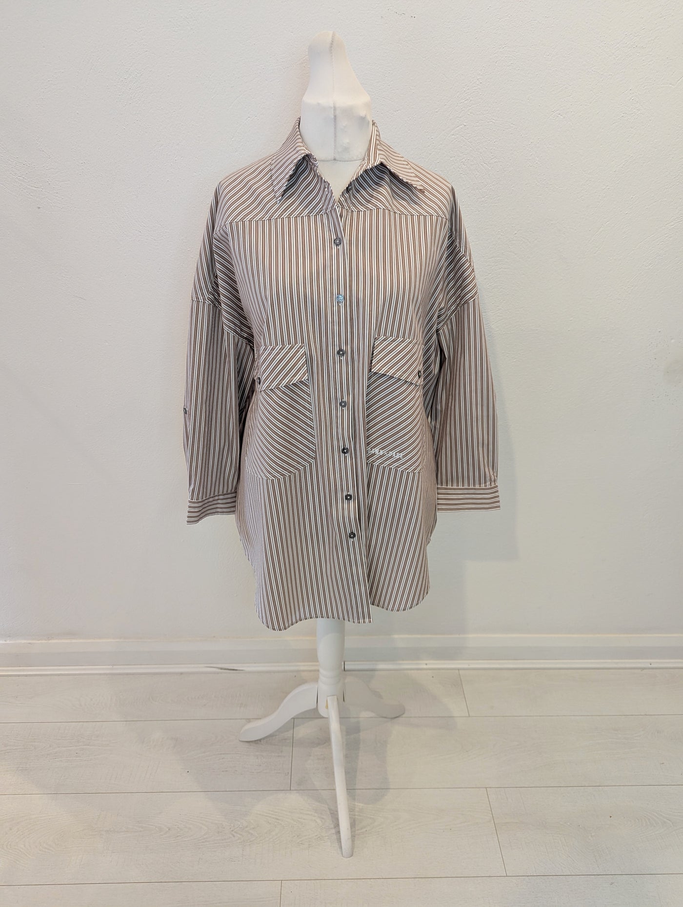 Dawn x Dare Brown Oversized Shirt Small