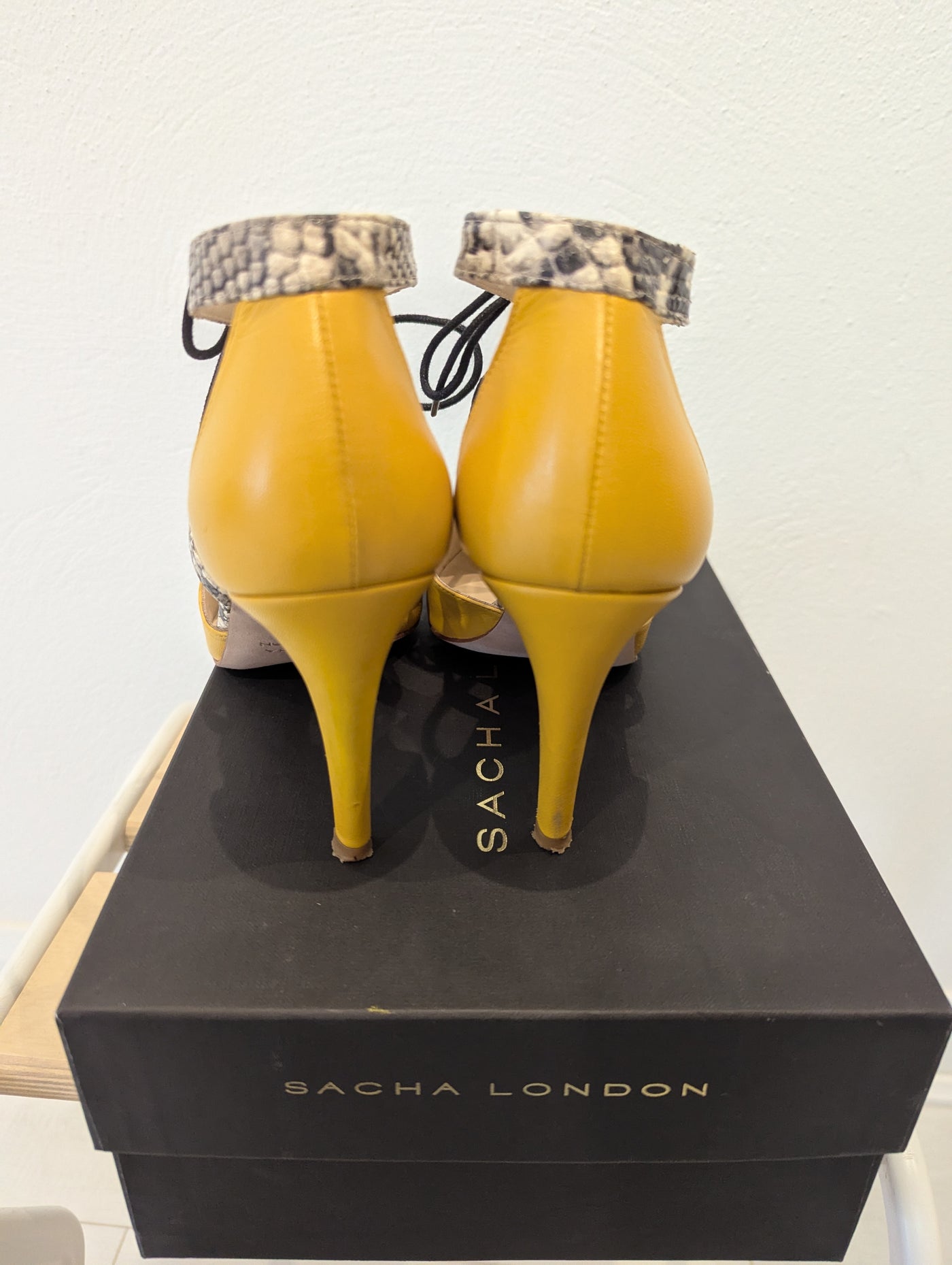 Sacha London Mustard Heels 6