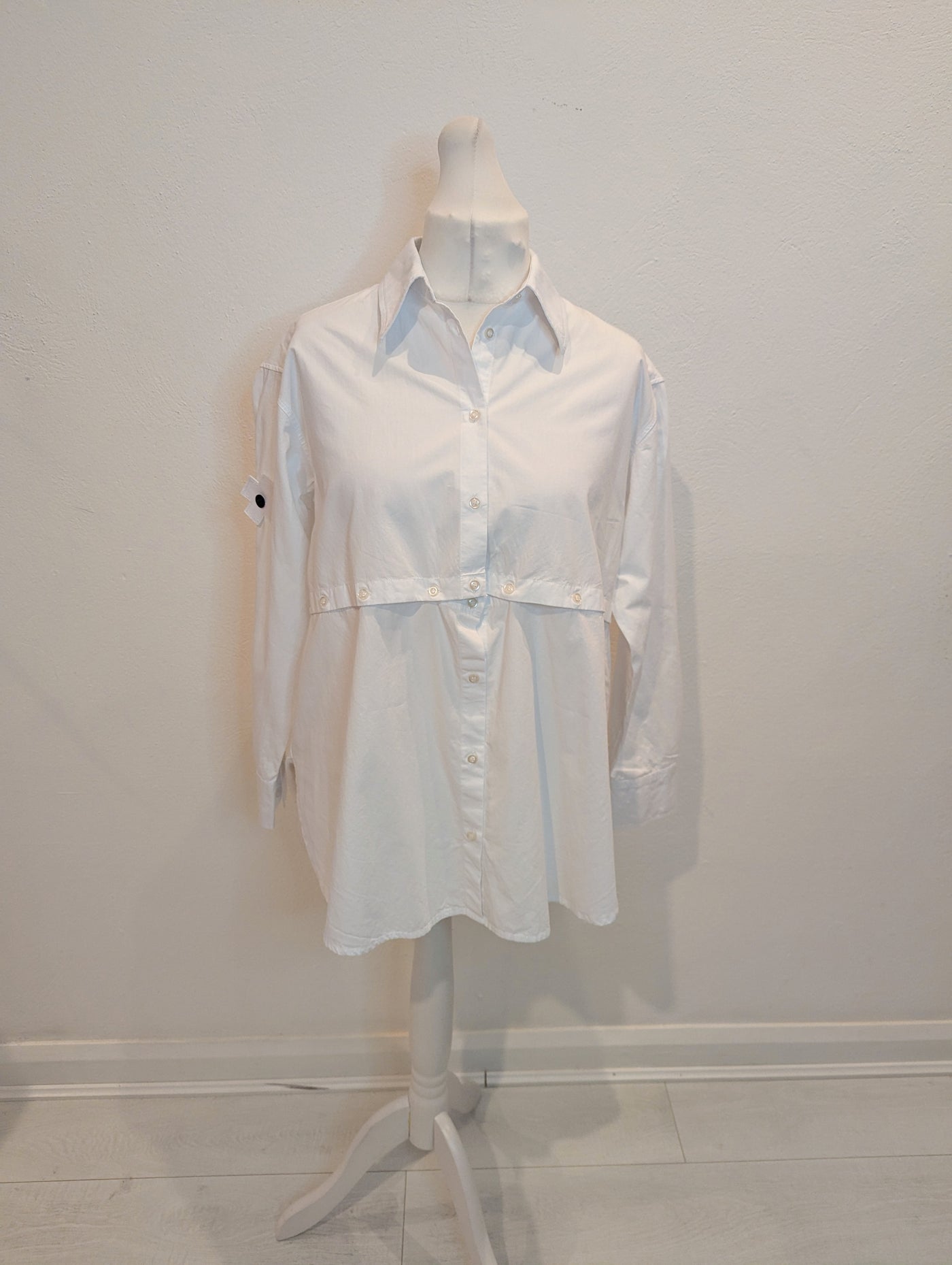 PLU White Button shirt XS