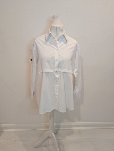 PLU White Button shirt XS