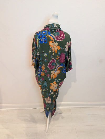 One Hundred Stars Green Floral Maxi S/M