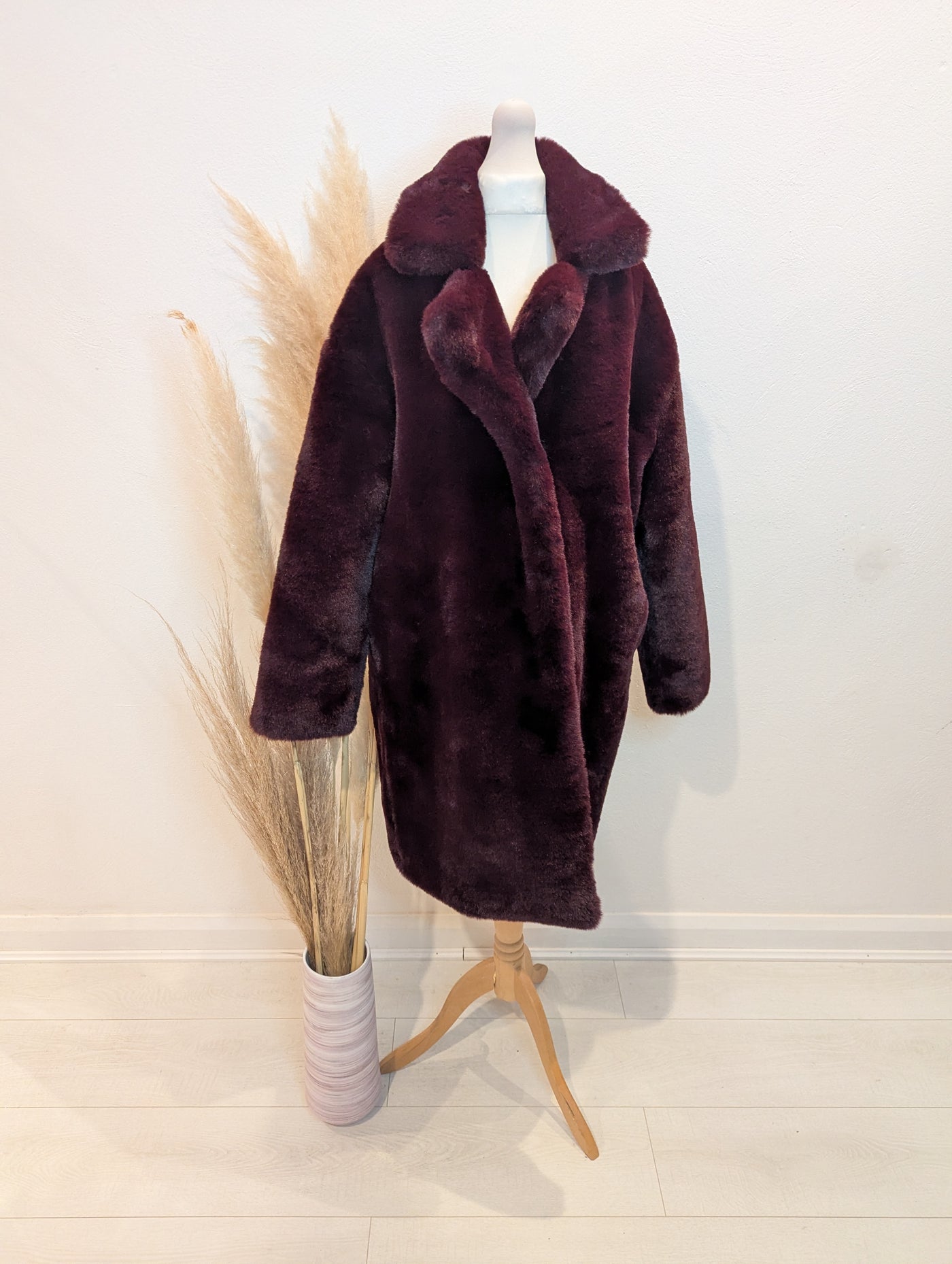 Karen By Simonsen Burgundy Faux Fur Coat 8