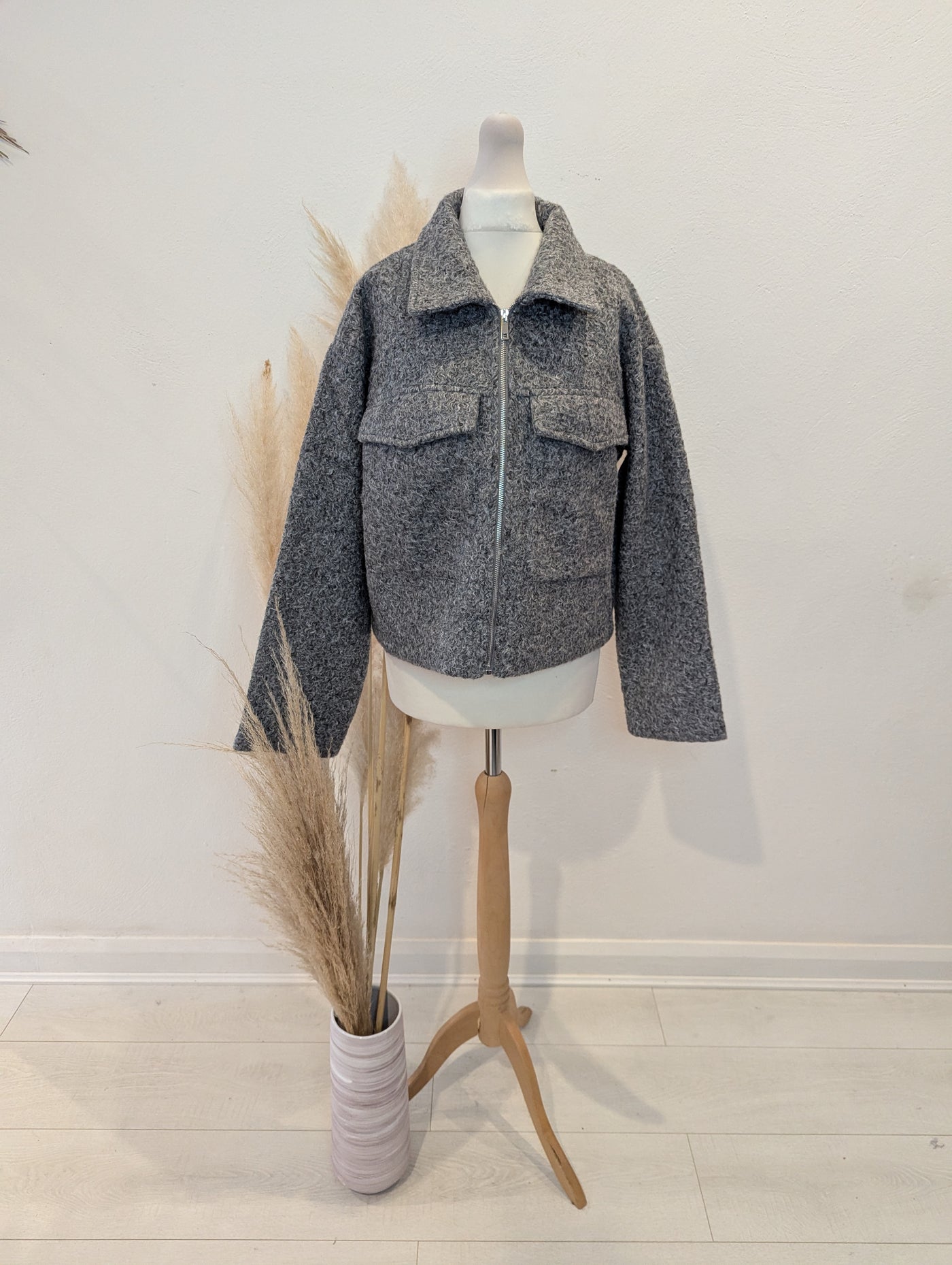 Daphnea Grey Cropped Jacket S NWT £80