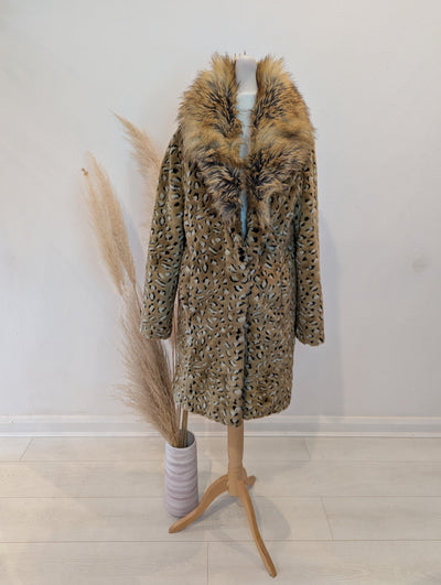 Biba Leopard faux Fur Coat 6