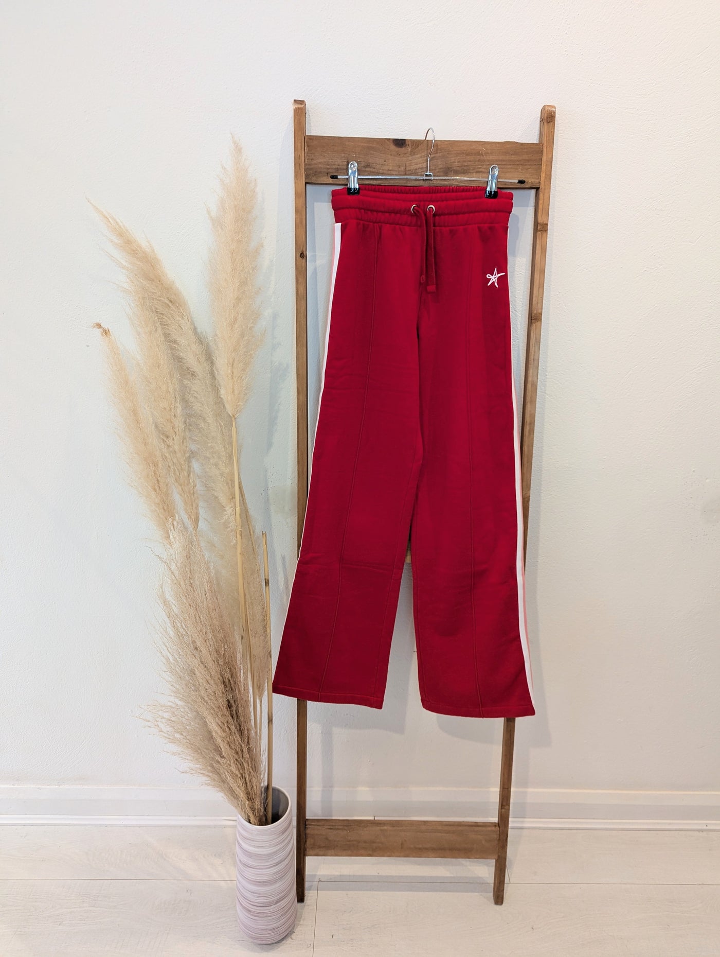 Wonder Cru Pink/Red Trousers XS NWT