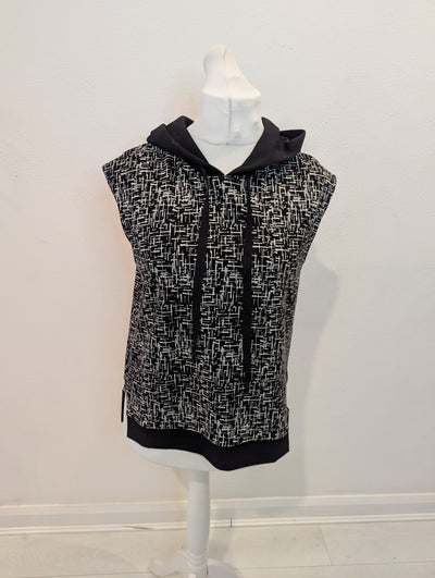 Naya Sleeveless Jumper S/M