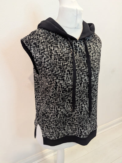 Naya Sleeveless Jumper S/M