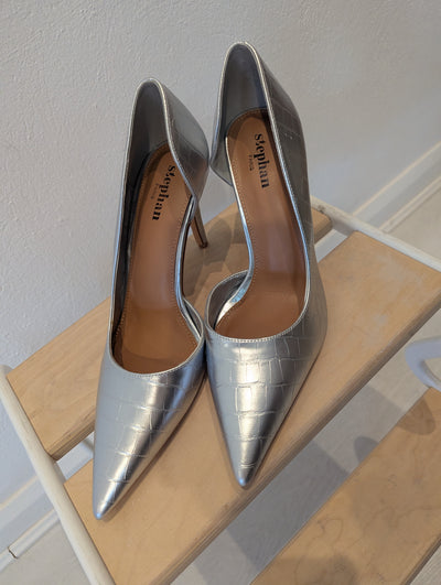 Stephan Silver Heels 7