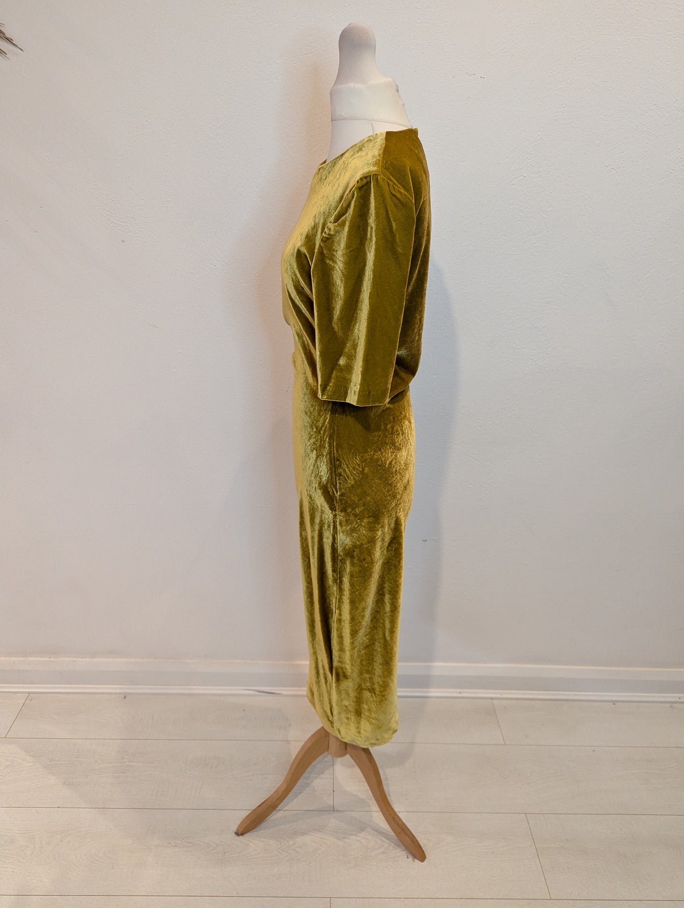 LK Bennett Citrine Velvet Dress 10 NWT