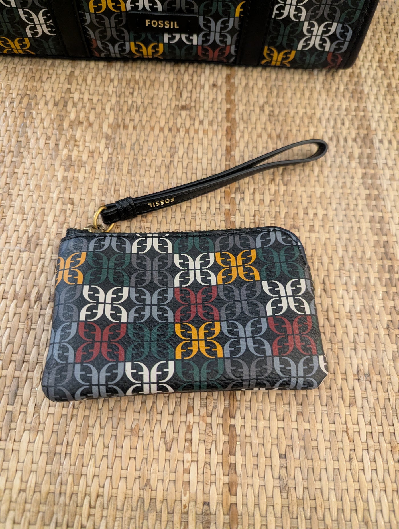 Fossil multi coloured Kingston crossbody & purse