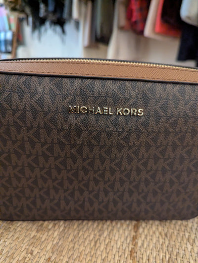 Micheal Kors Brown Jet Set Crossbody NWT