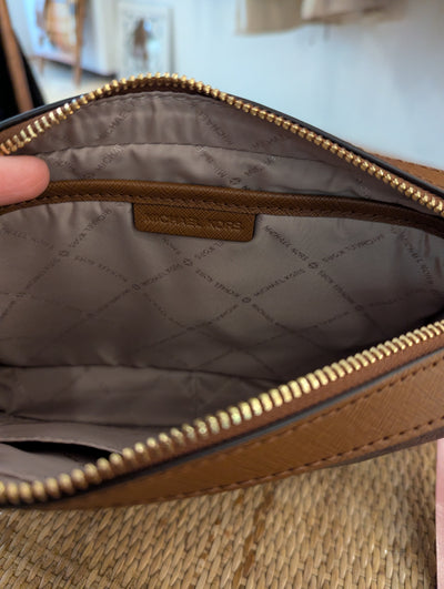 Micheal Kors Brown Jet Set Crossbody NWT