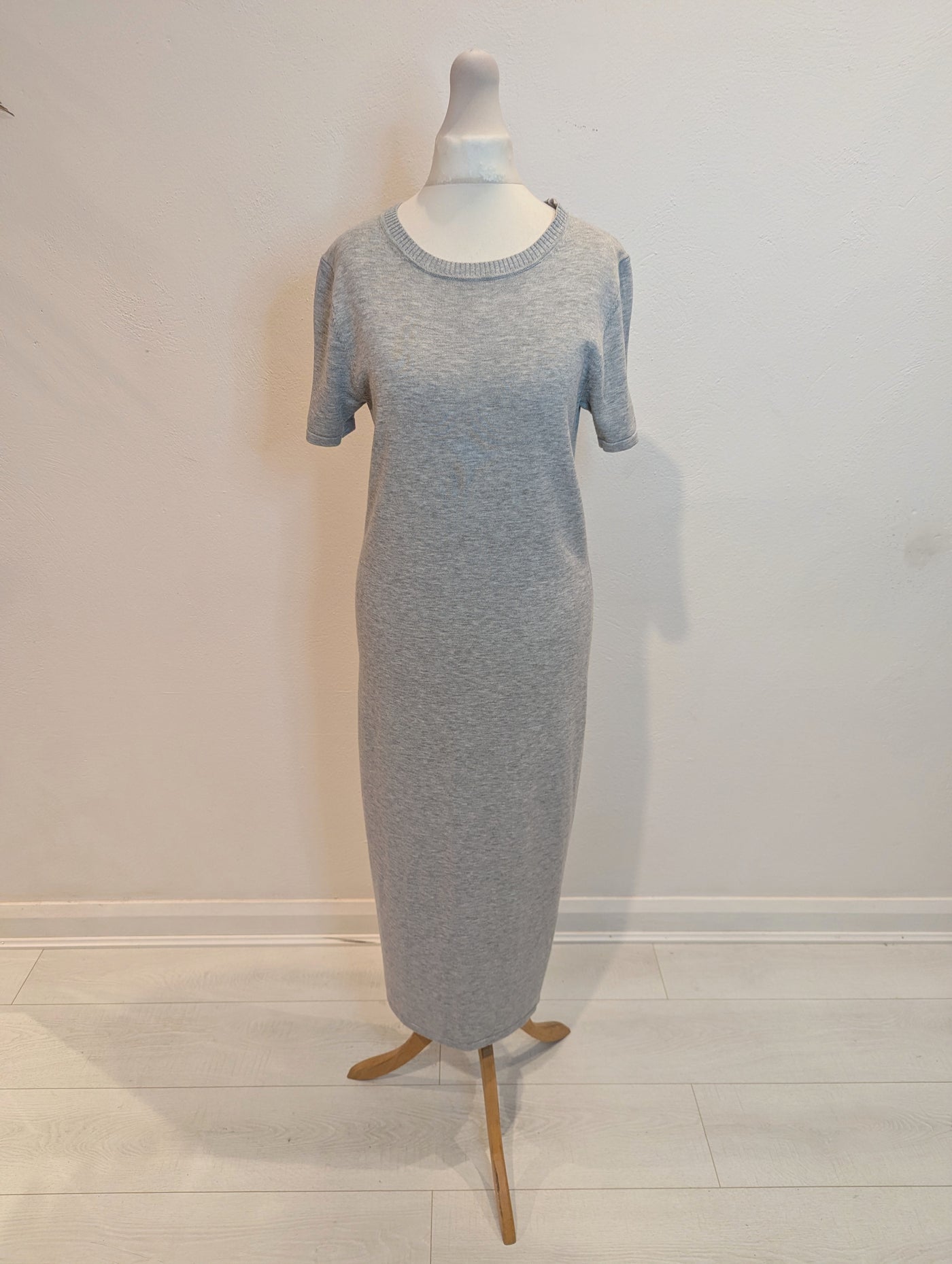 Weekend Max Mara Grey Knitted Dress S