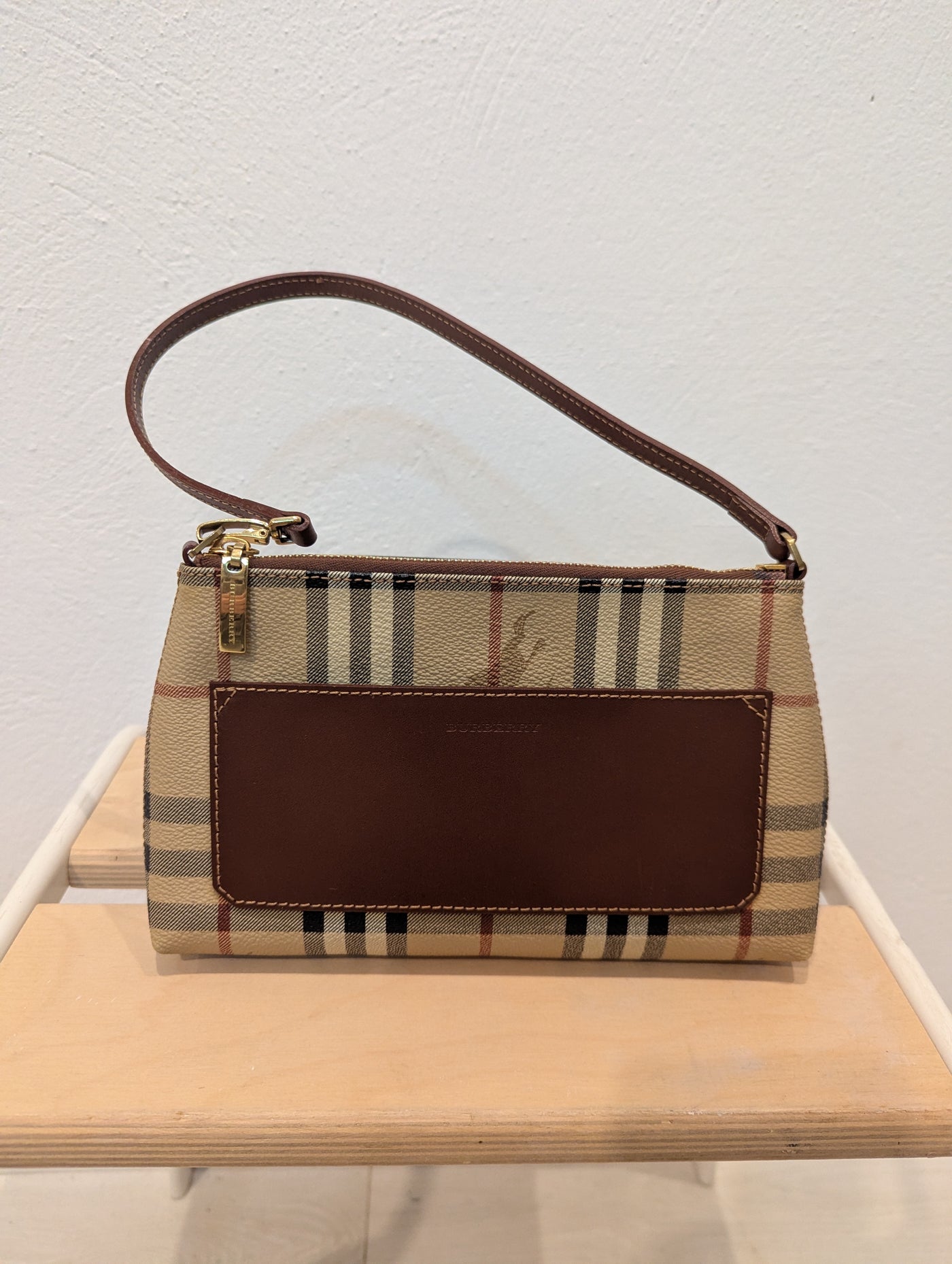 Burberry pouchette