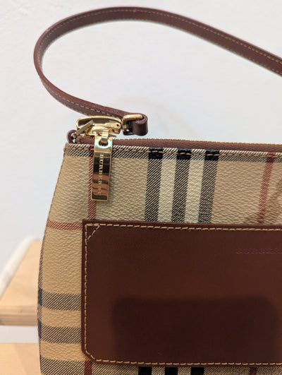Burberry pouchette