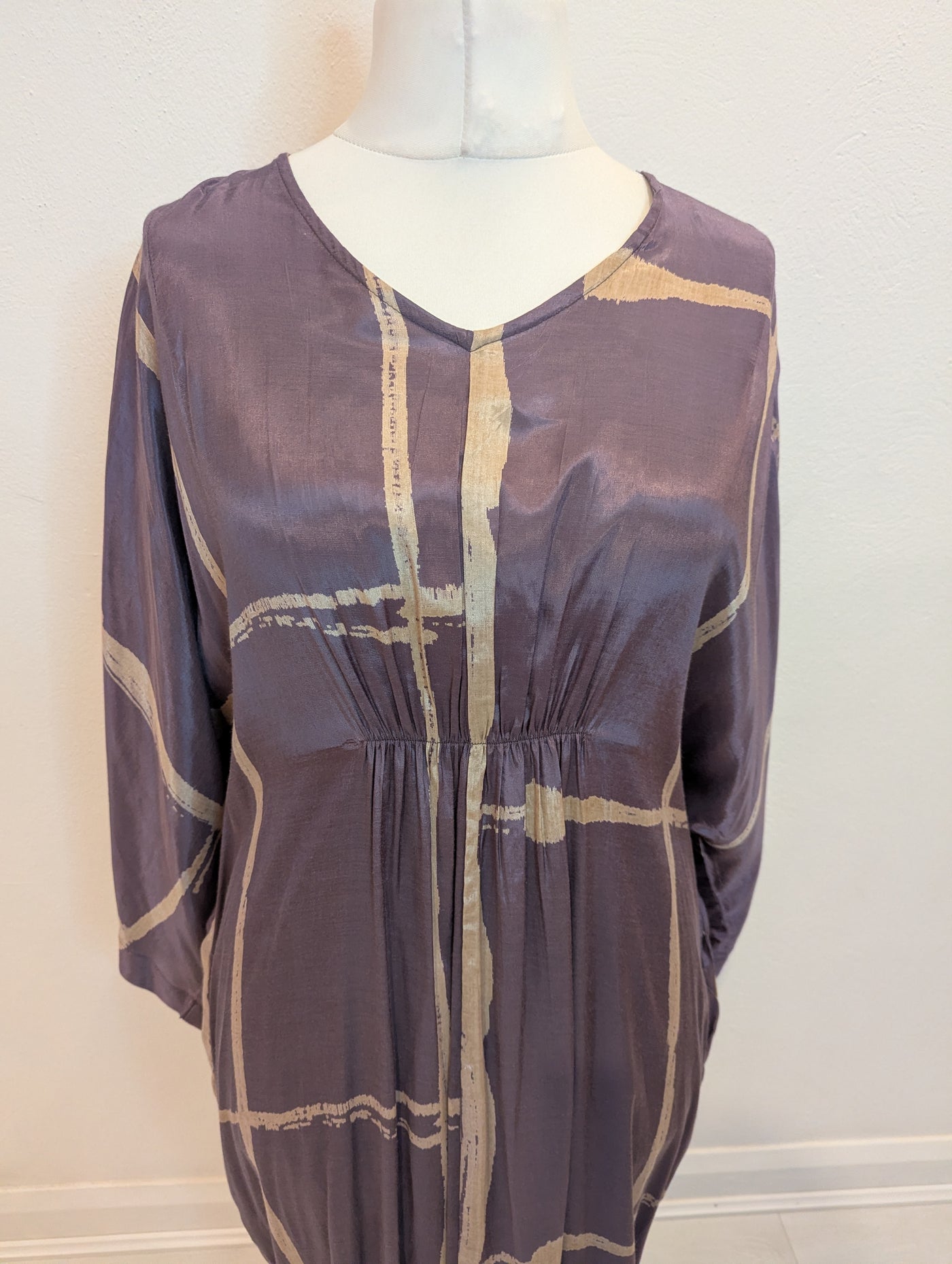 Costa 8 Mani Purple Dahlia Dress L NWT RRP £106