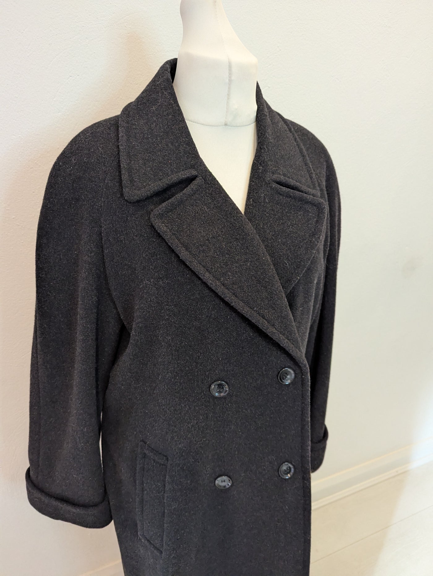 Premium Collection Charcoal Wool & Cashmere coat 16