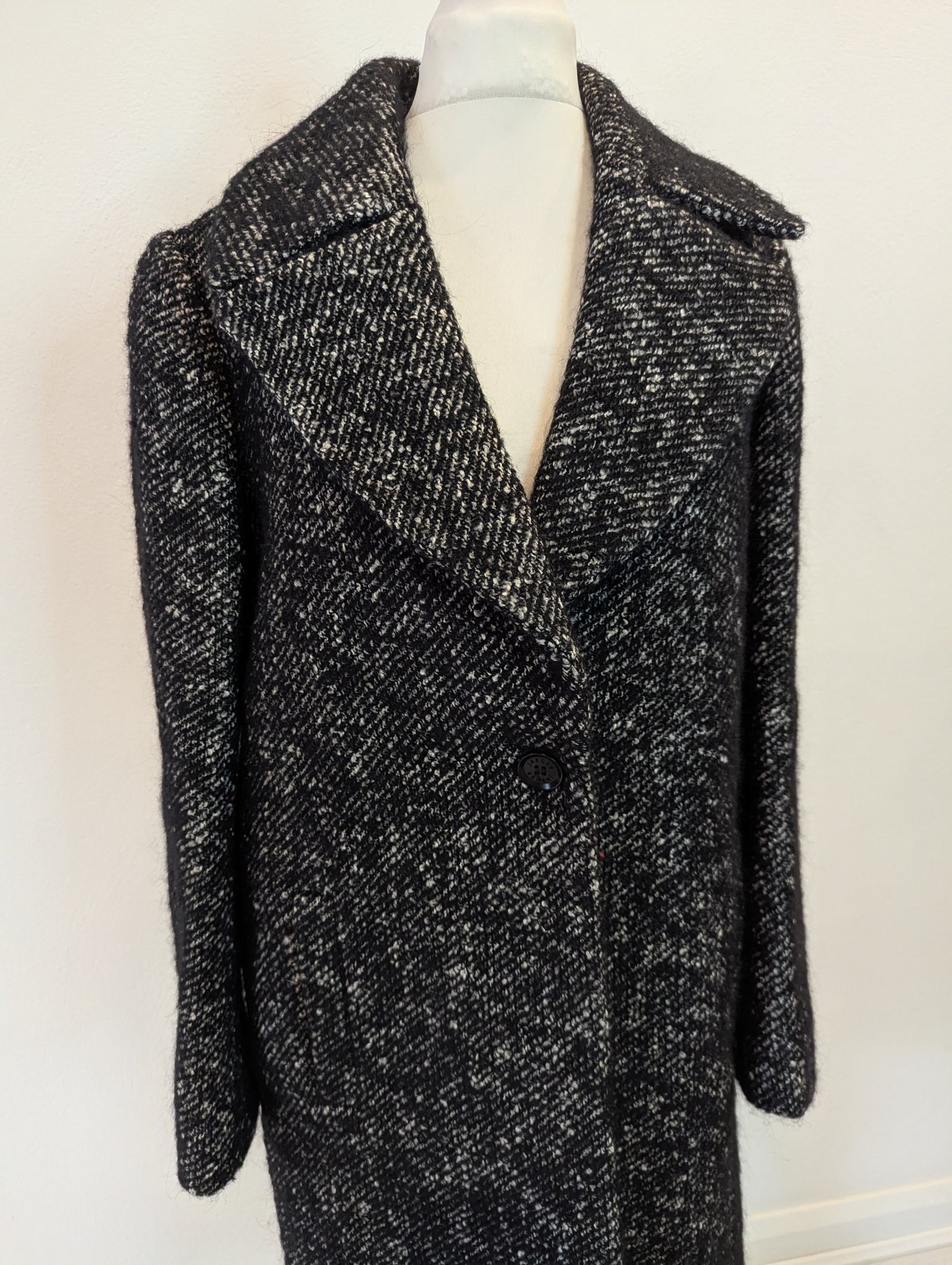 Jaeger Black Wool Mix 10