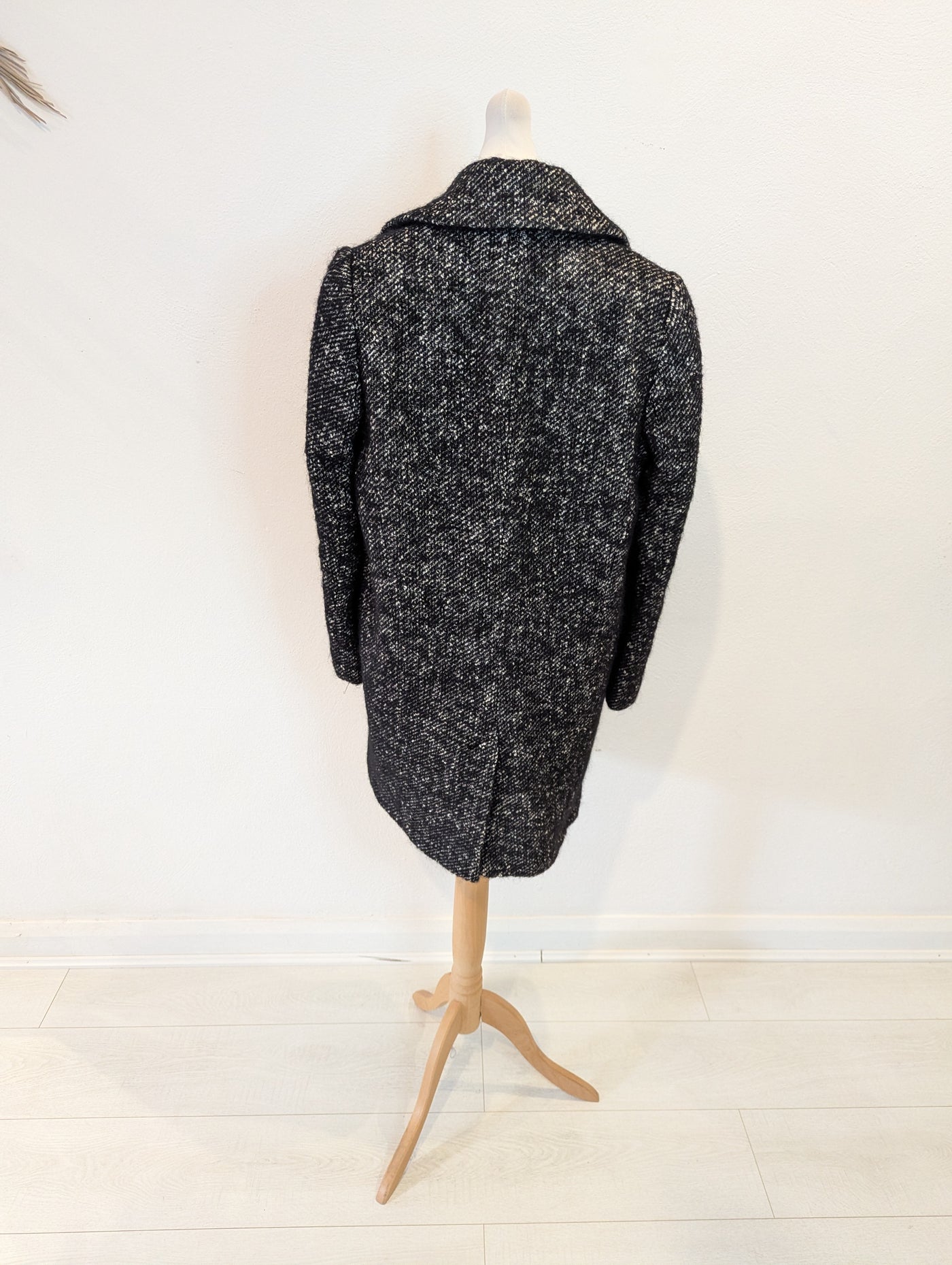 Jaeger Black Wool Mix 10