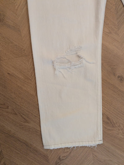 R 13 White Boyfriend Jeans 29