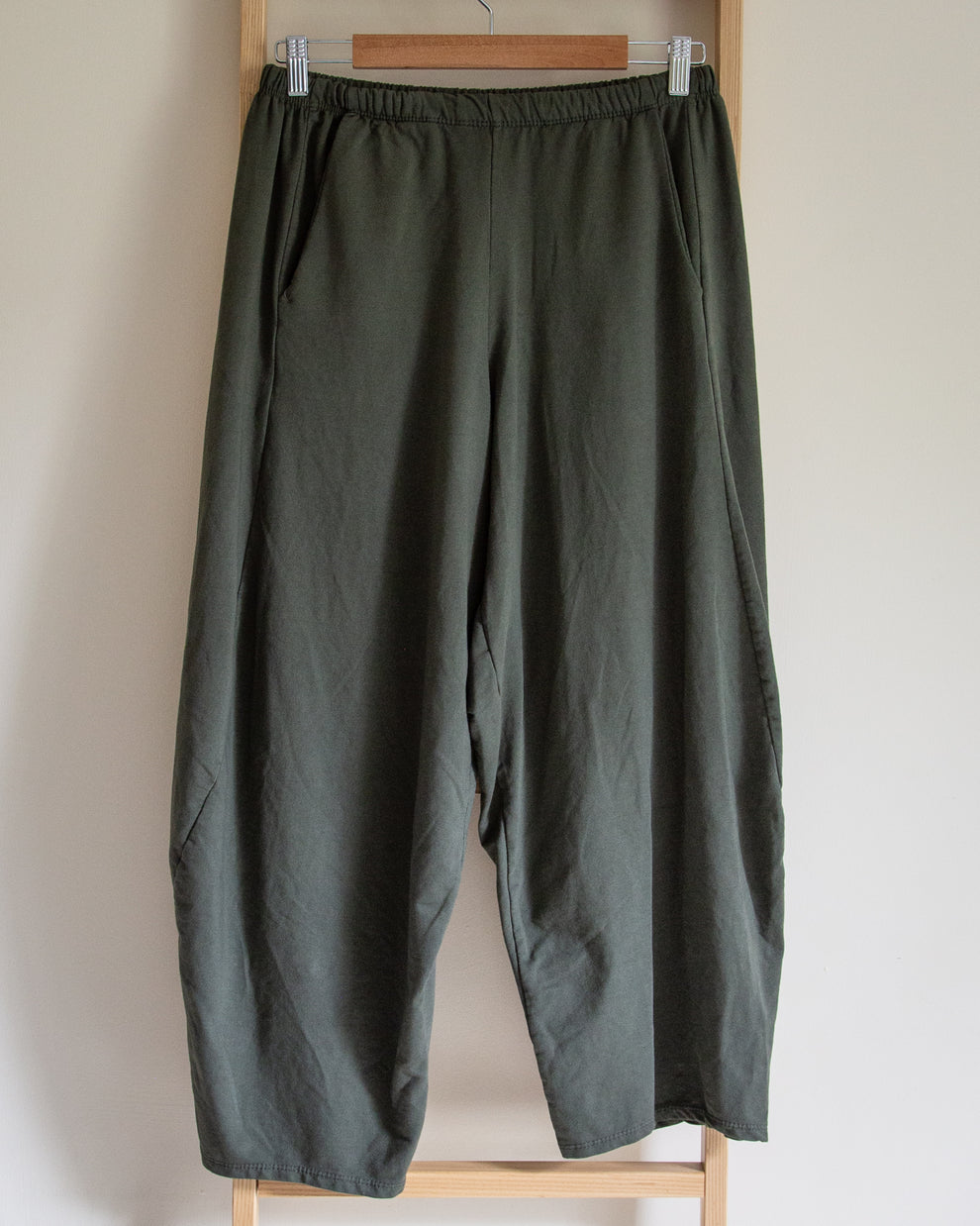 Coco cocoon pants in khaki