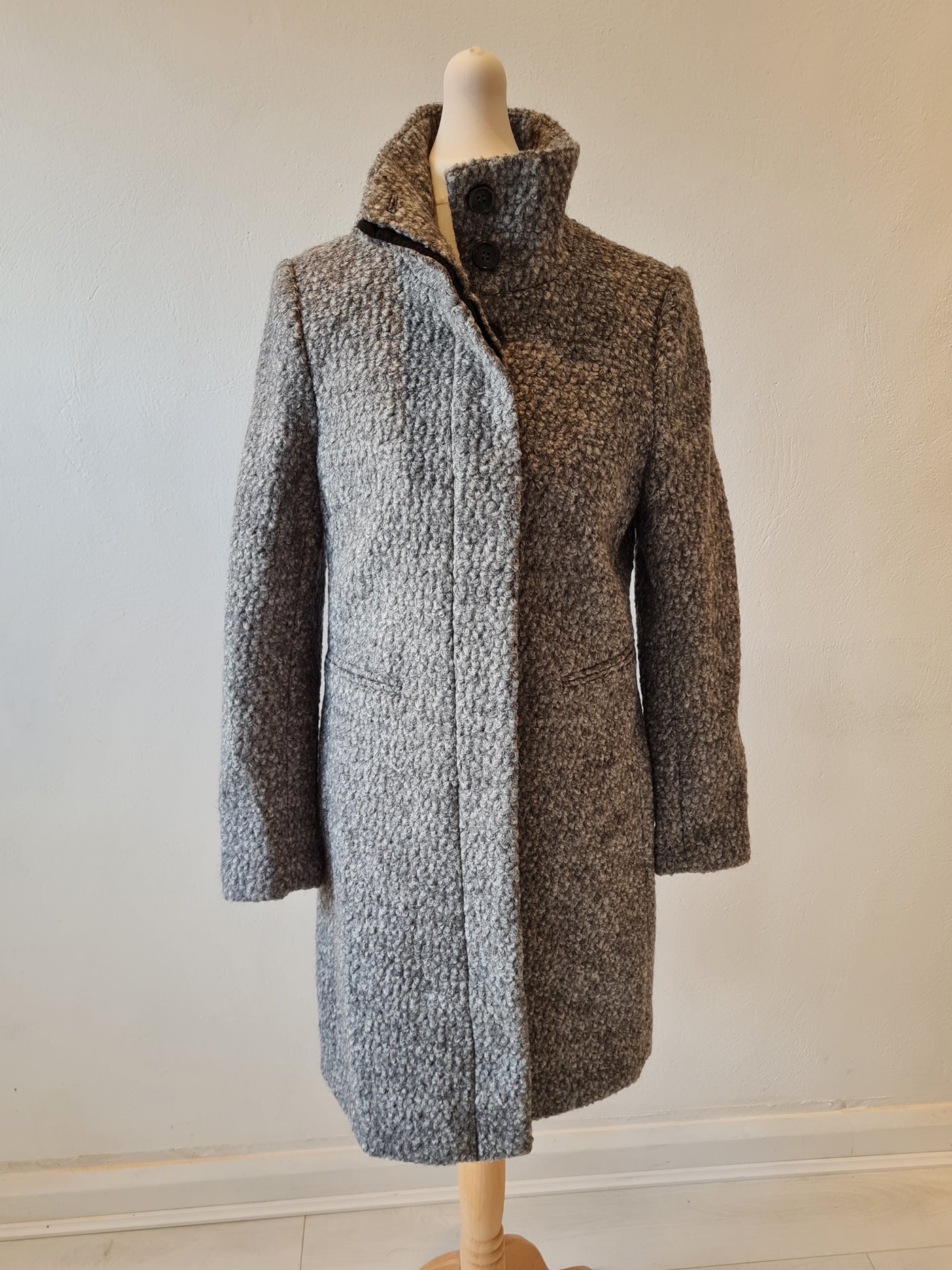 H&M Grey Wool Overcoat Size 10