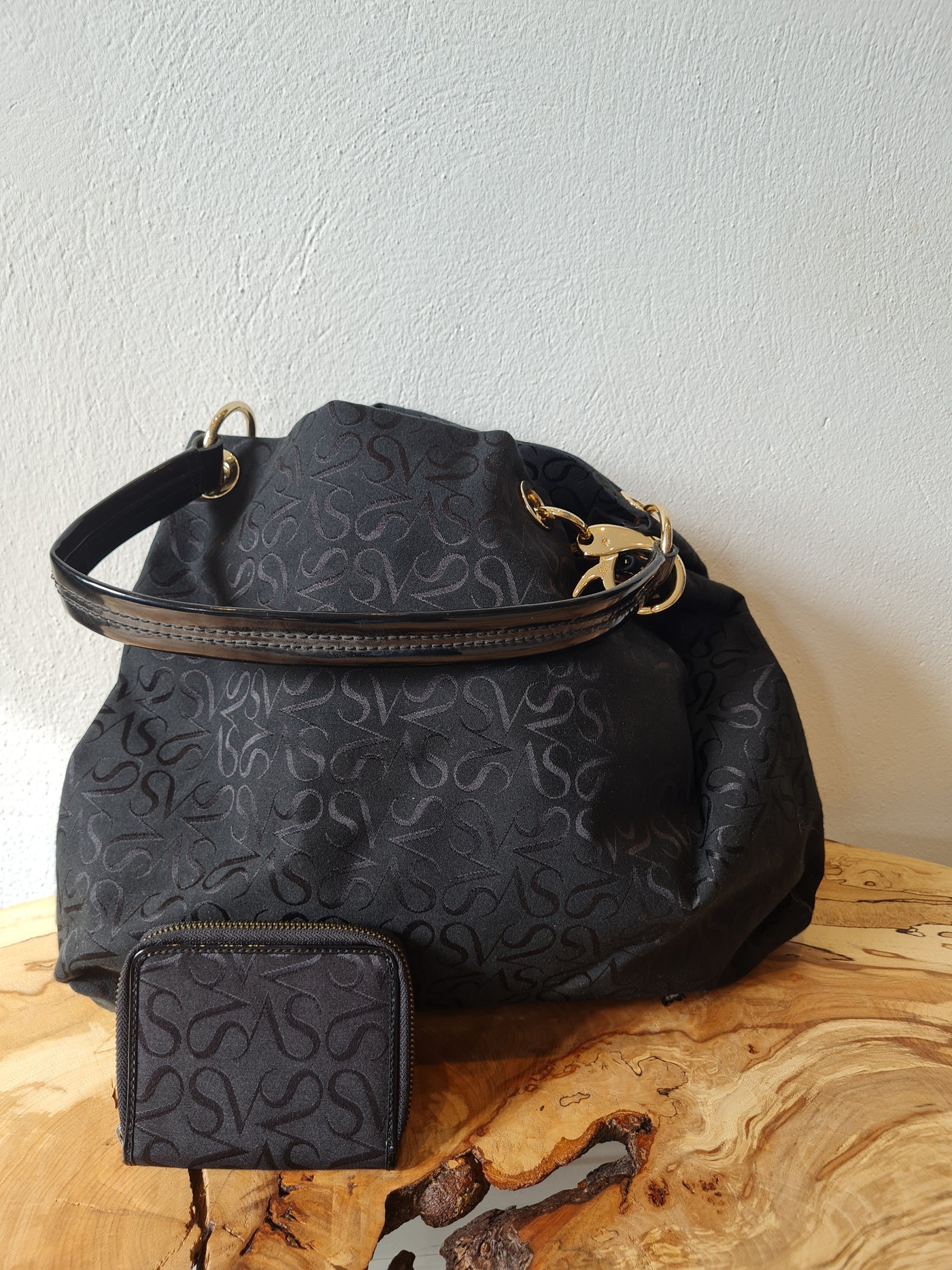 Simply Vera wang Black Hobo Bag Purse – The Wardrobe