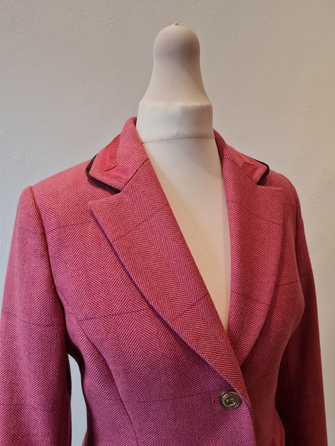 Blazer coupe droite raccourcie en laine mélangée | RAISIN | Blazers | M Blazer coupe droite raccourcie en laine mélangée | RAISIN | Blazers | M