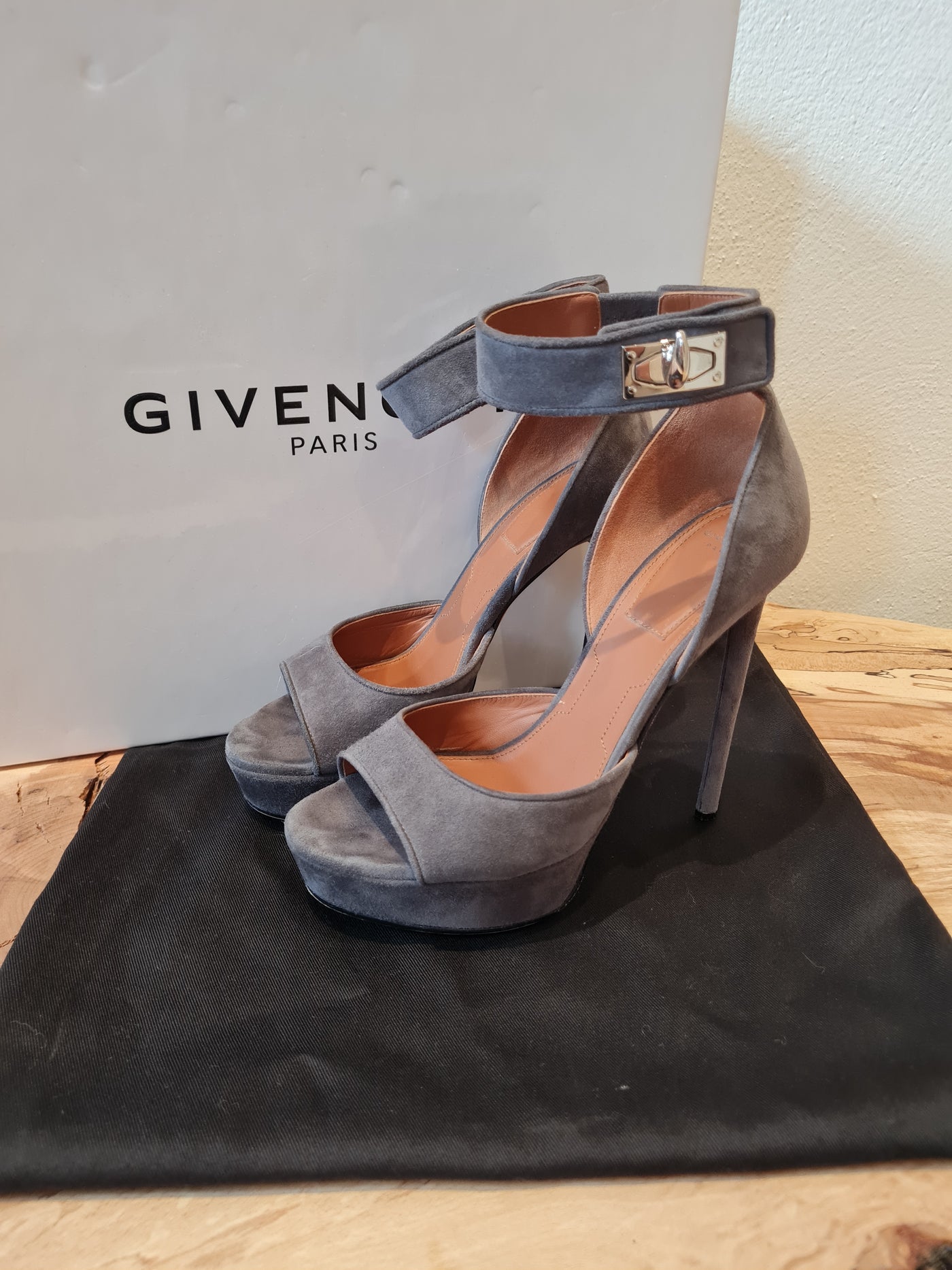 Givenchy Paris Shark Grey Suede Platforms Size 4 RRP £800