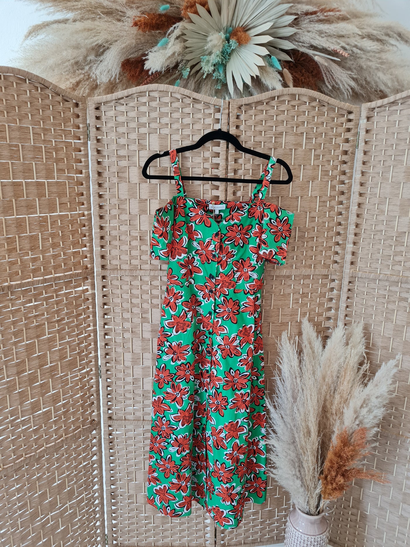 Warehouse Green & Orange floral Dress 8 The Wardrobe Warehouse Green & Orange floral Dress 8 The Wardrobe