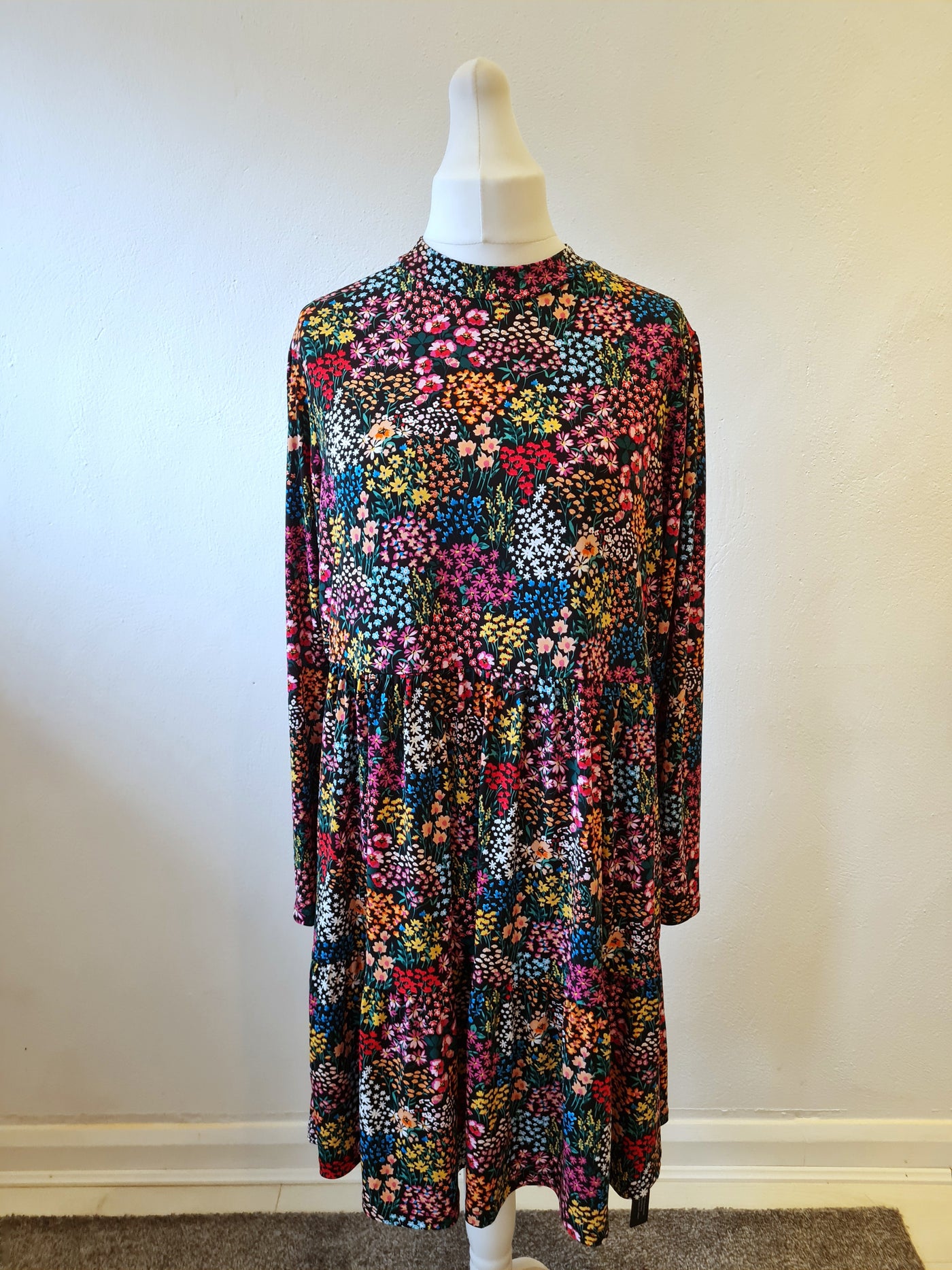 Roman Blk Floral Dress Size 16/18 New (RRP £40)