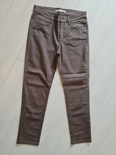 MAC Khaki Jeans 38