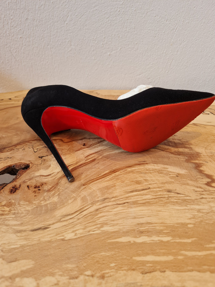 Matte black louboutin heels best sale