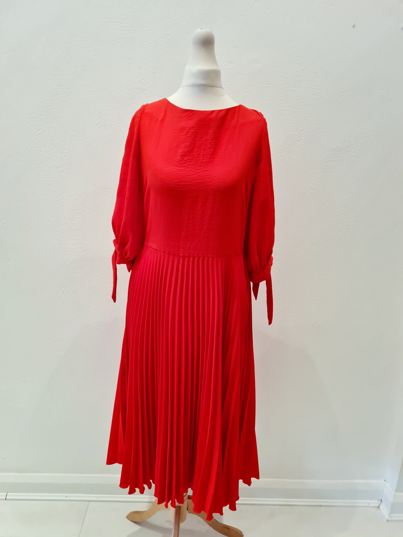 Closet Red Pleated Dress Size 10