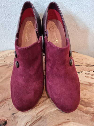 Kate Appleby Maroon Shoe Boots Size 7