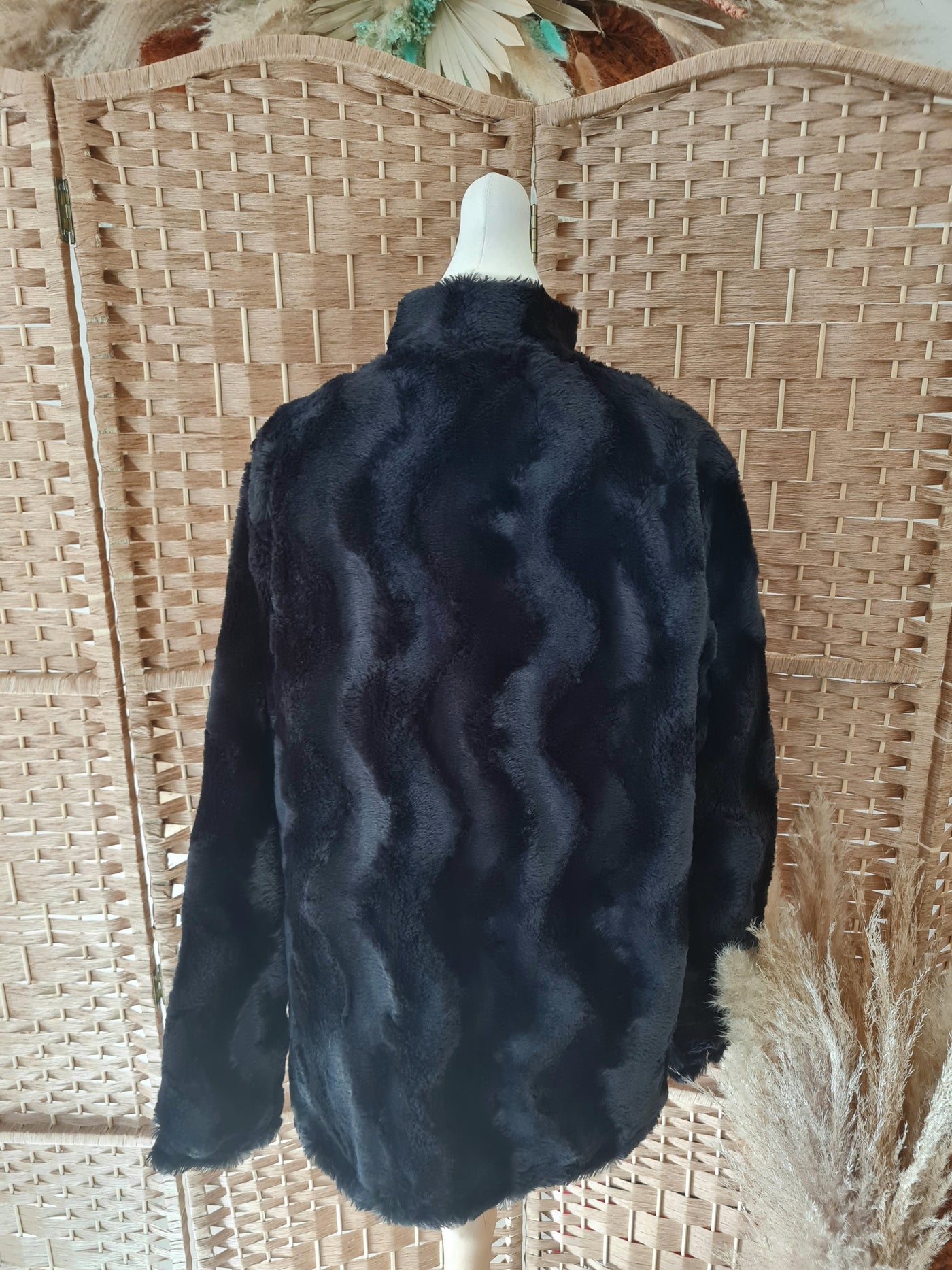 Maloka black fur Jacket M