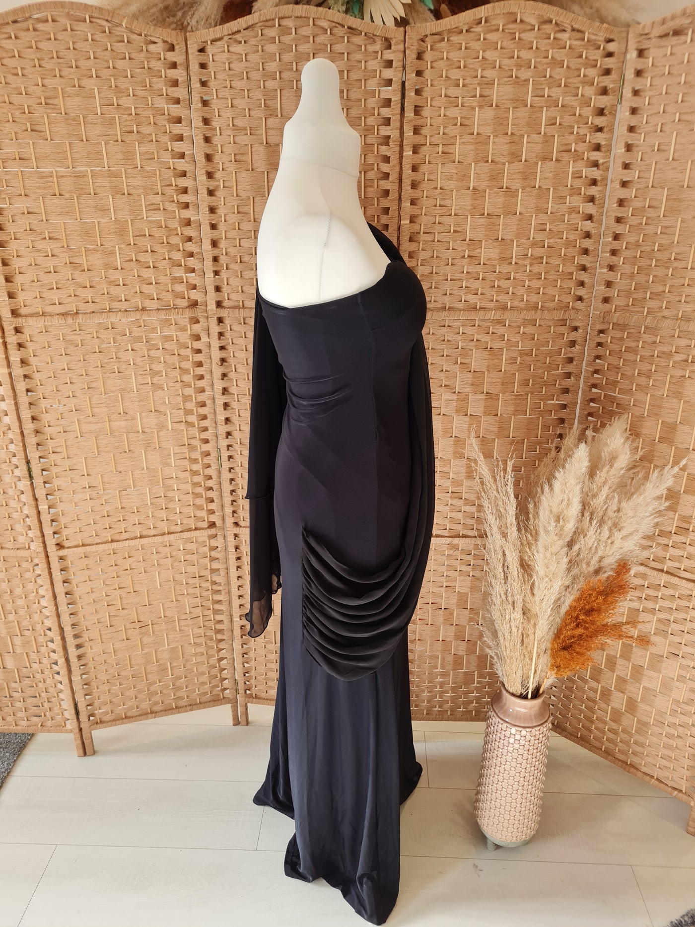 KDK London Black one shoulder Maxi L