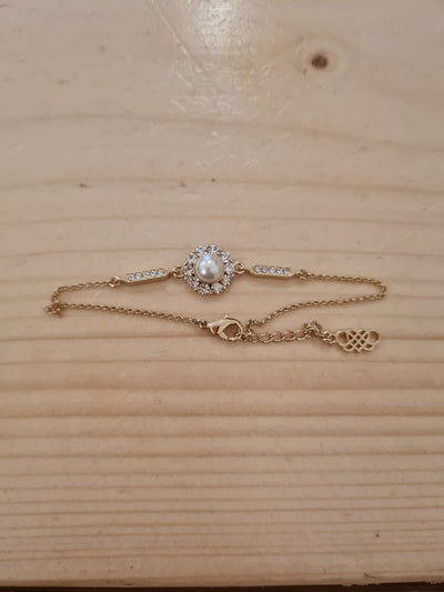 lilly & rose Pearl bracelet set