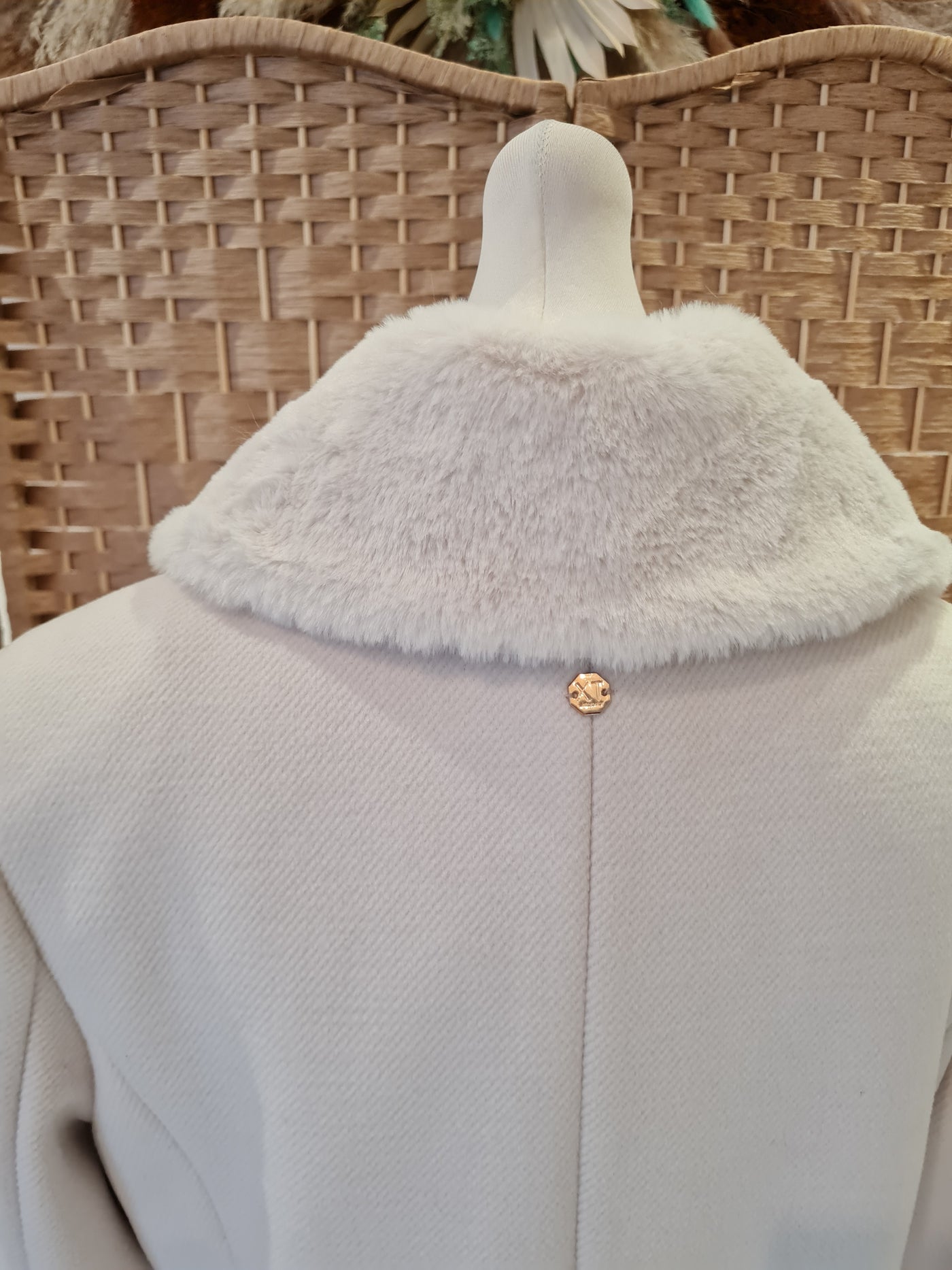 XT Studio winter white coat 8 New