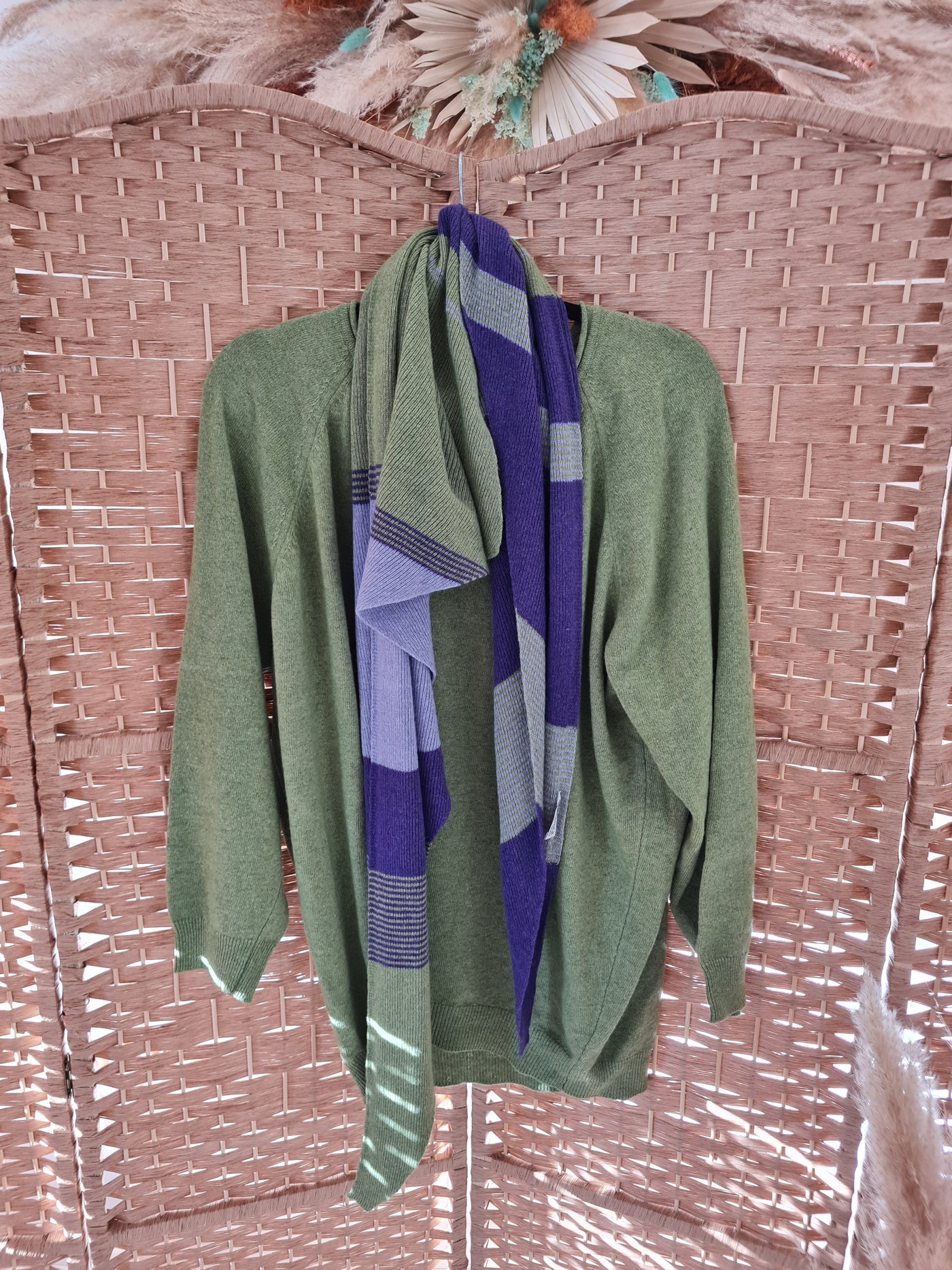 Cadenza Green jumper & scarf