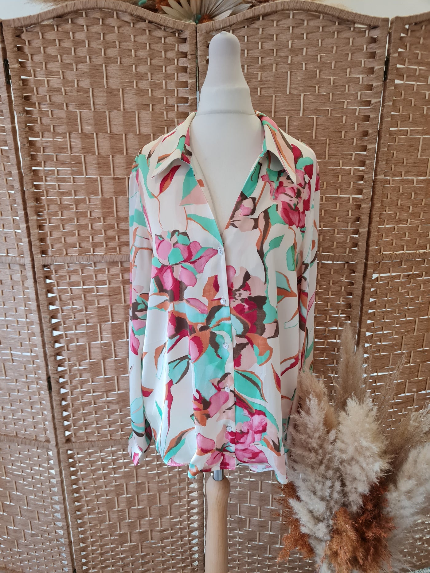 Zara floral blouse M