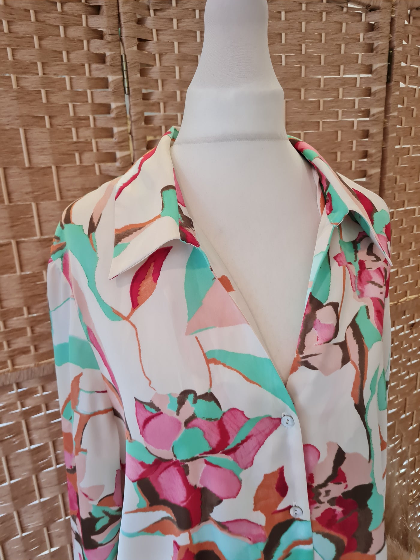 Zara floral blouse M