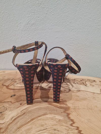 Zara Floral platforms 8