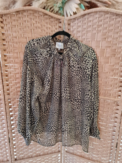 Second Female Black/Beige V Blouse XL